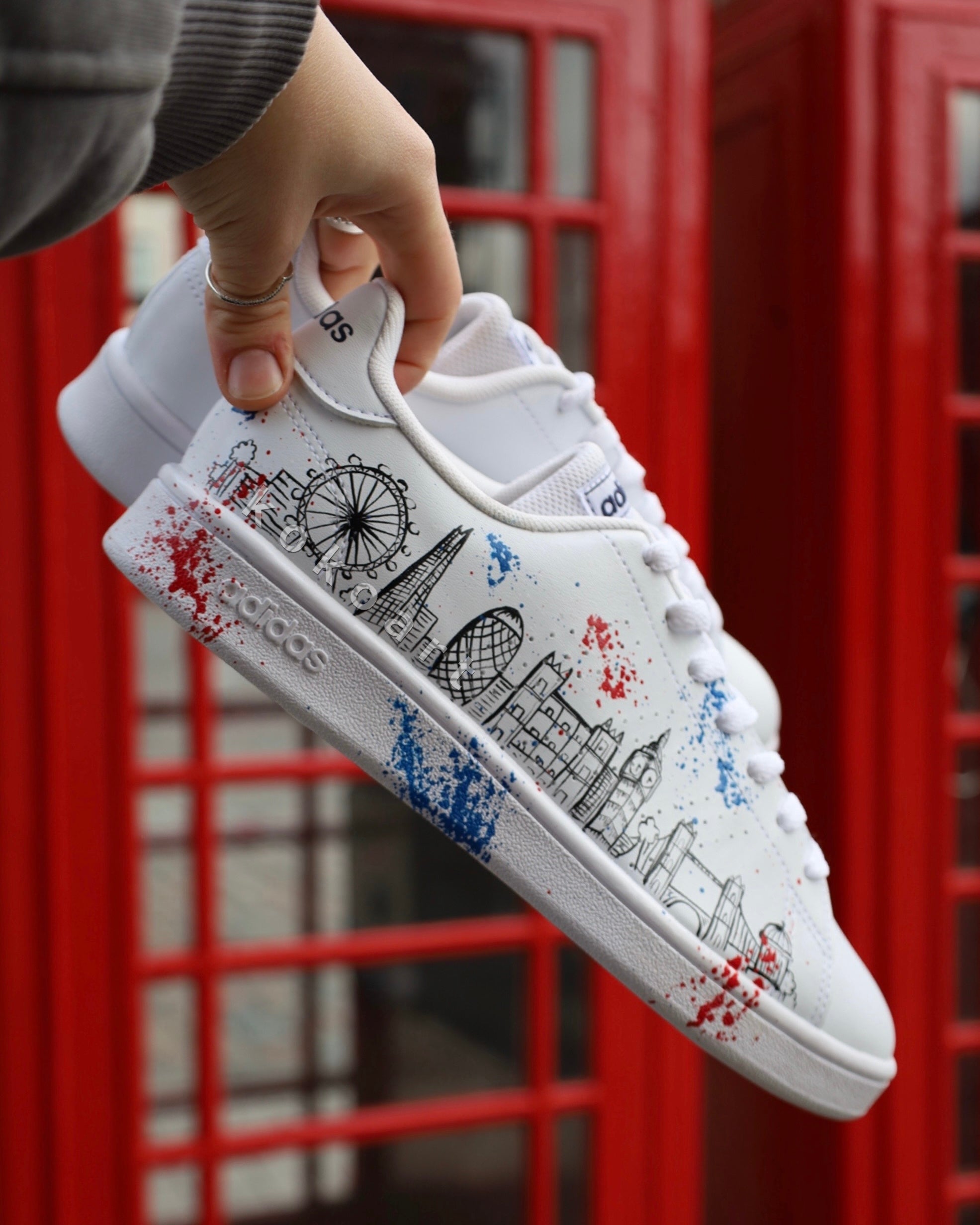 Advantage Hand Painted London Skyline