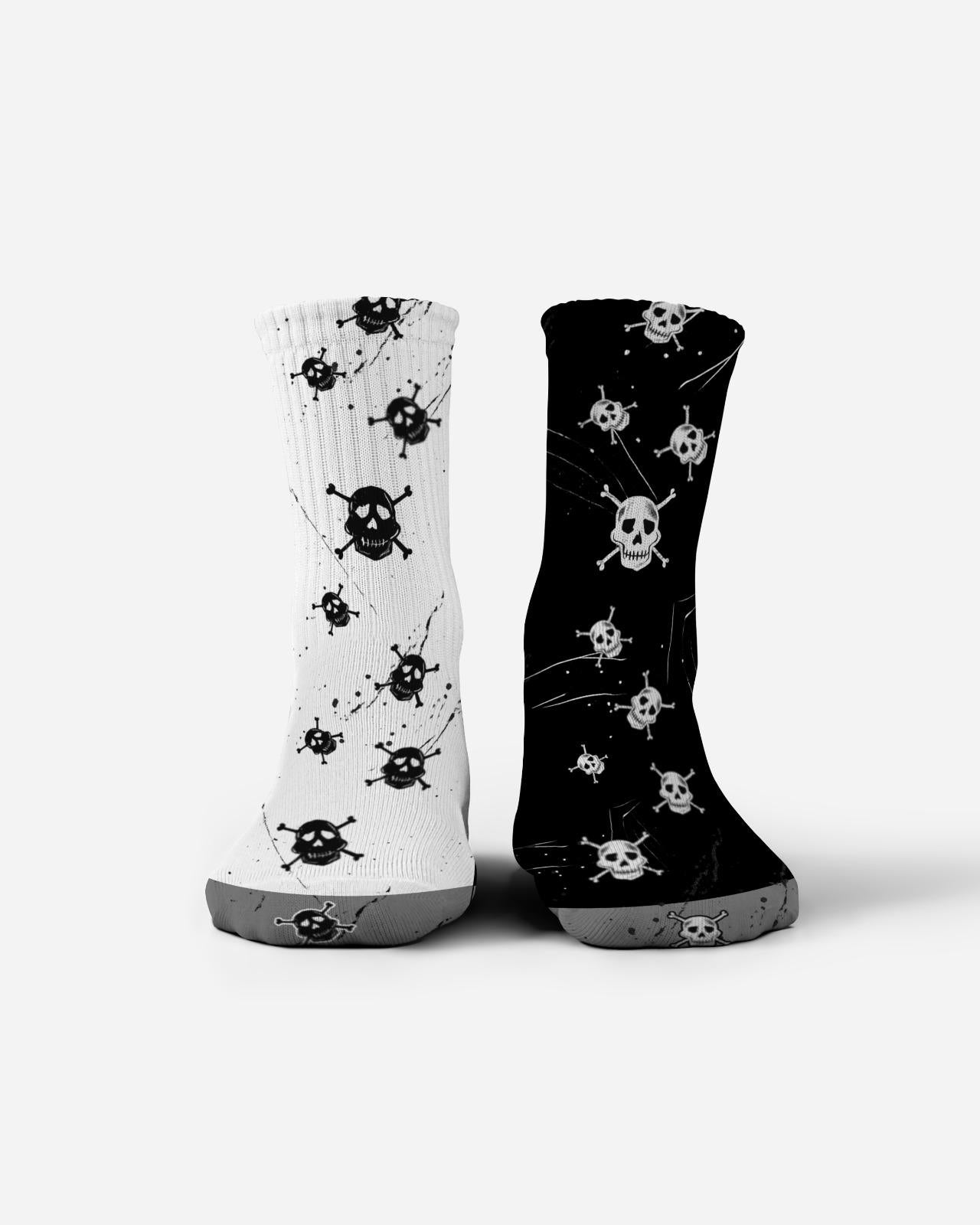 Black & White Skulls Socks